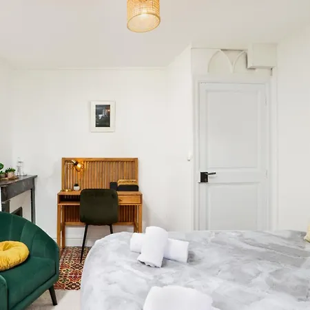 Le Pied A Terre De La Cite - Parking Au Pied De La Cite Apartment