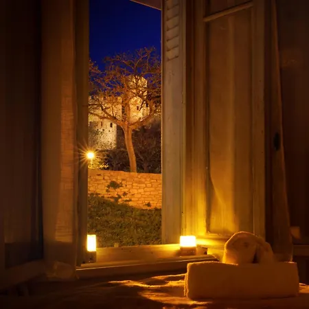 Le Pied A Terre De La Cite - Parking Au Pied De La Cite Apartment Carcassonne