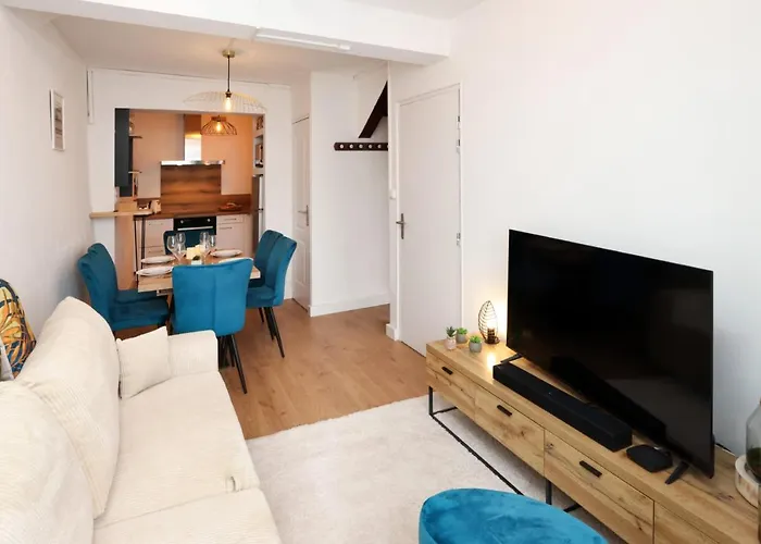 Le Pied à Terre De La Cité - Parking Au Pied De La Cité Appartamento