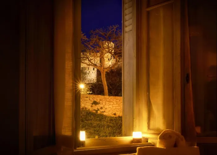 Appartamento Le Pied à Terre De La Cité - Parking Au Pied De La Cité